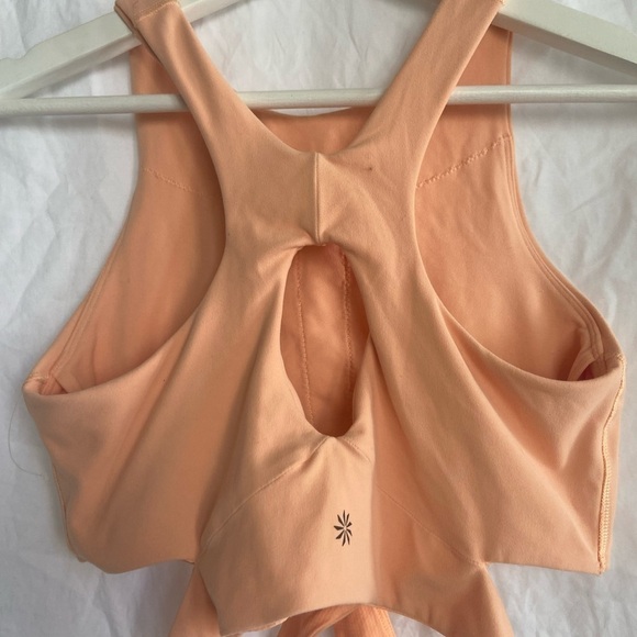 Athleta Conscious Crop Cut Out Bra Size Small - Picture 9 of 15